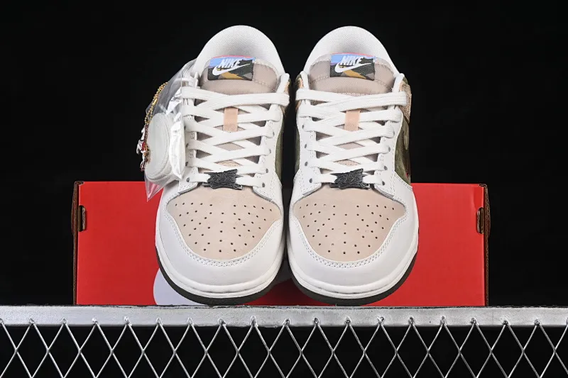All categories Nk SB Dunk series Nk SB Dunk Low low-top sneakers Nike SB Dunk Low Year of the Horse limited low-top casual sneakers IQ1118-220